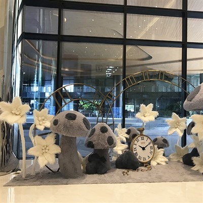 Spring Flower Shop Window Displays